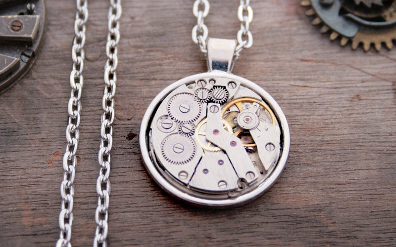 Steampunk-Statement-Necklace-Watch-Movement-Unisex-Necklace-Vintage-Clockwork-Pendant-Necklace-Industrial-Jewellery-Watch-work-4