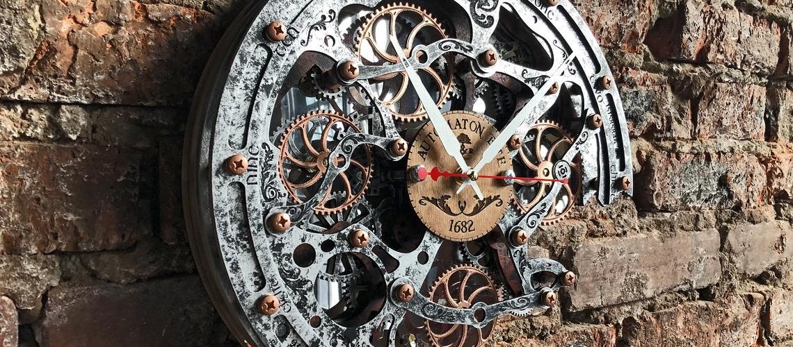Rustic Steampunk Wall Clock, (with moving gears). Automaton Bite 1682 7